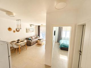 Aura Apartment Kavatsi - 2
