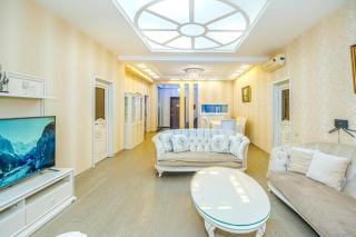 VIP Home Victoria in Nizami - 3