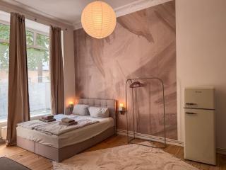 The Urban Berlin Loft - stylish, central, quiet - 0