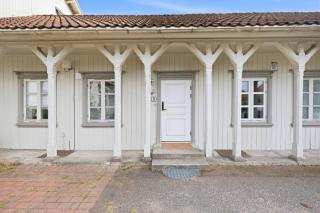 Three bedroom corporate apartment - 4