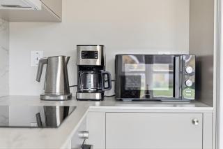 Three bedroom corporate apartment - 2