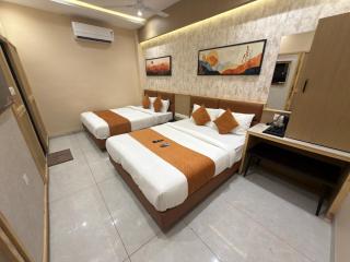 Hotel Shri Sawariya and Restaurant - 5