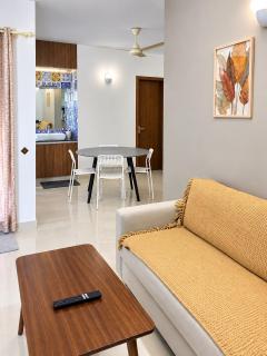 Golden Ark 2BHK Apartment Near KIMS Health, Lulu Mall, Trivandrum Airport, Technopark - 9