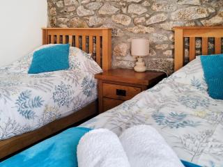 Mum's Cottage - Uk52136 - 1