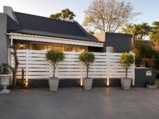 Princes Lodge Guesthouse - 4