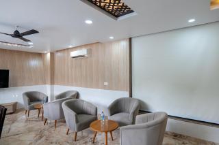 Casa Ganga by Nine Hill Stay Twin Pool 6BHK Villa FatehSagar Lake - 1