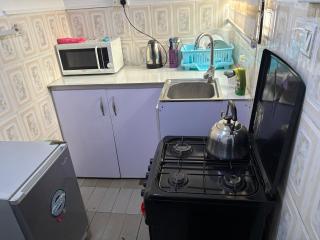 Adel’s Place - 6