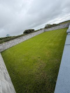 The Sea Breeze House - 3