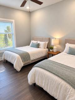 Coastal 3BR Retreat Near Downtown & Beaches - 4