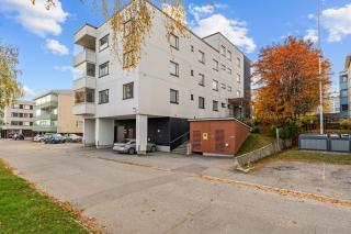 Spacious apartment with sauna by the river - 2