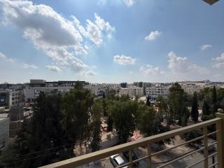 A Grand, Prime-Location Luxury Haven in the Heart of West Amman - 8