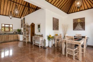 Genie - Angie Private Villa by Travellink Bali - 5