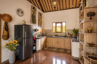 Genie - Angie Private Villa by Travellink Bali - 3