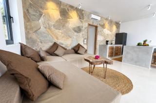 Beachfront Massee Villa - Private Pool- ZanzibarHouses - 1