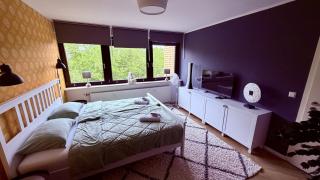 Modernes privates Gästezimmer mit eigenem Bad & Terrassen Nutzung in Wohnung - 6