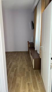 Country House - 2