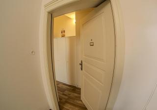 Cozy Prague Apartment Free Parking - 7