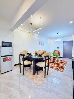 Apartment one bed in Lavington Pool, Gym & Wi-Fi - 2
