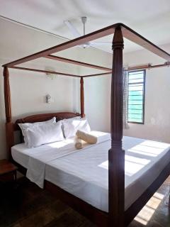 Tanu Diani Beach Villa, 5 Min Walk to beach - 9