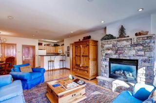 2 Bedroom Gateway Lodge Condo Near Mountain House - 9