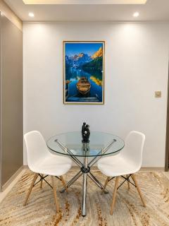 Terra Lounge Two-Bedroom Apartment in Westlands with Gym & Free Parking - 3