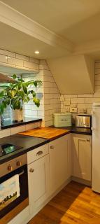 Lilac Cottage Tisbury - 1