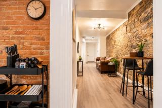 Heritage Stone Loft - 3