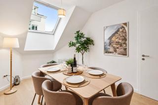 Bright Designer Loft near Kahlenberg - 4