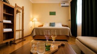 Noah's sunlight villa hostel - 5