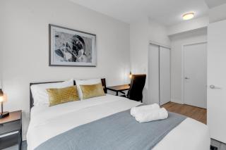 Spadina Modern suites - 6