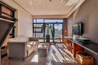 Jbay Holiday Home - 3