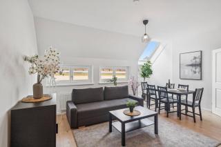 Modern Stay near Kahlenberg & Vineyards - 6