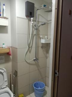 2 double bed condo in Manila - 4