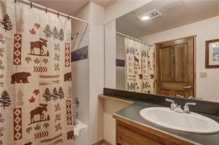 2 Bedroom Blackbear Lodge Condo In River Run Village - 1