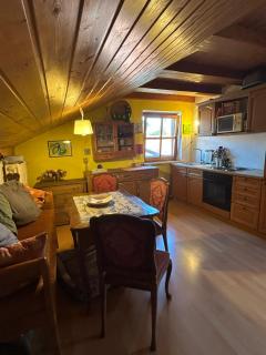 Gemütliche 2 Zimmer Wohnung mit Balkon und Bergblick, Hundefreundlich - 6
