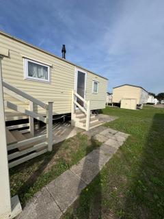 Shabby chic 6 Berth Caravan - 7