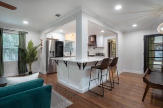 Savannah Luxe -Htd Pool, Ht Tub, Mini Golf, Firepit - 1