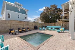 Three Master Bedrooms! Easy Beach Access! Gulf Views - 7