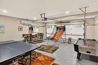 Walk to Big Boulder Ski | Hot Tub + Game Room - 7