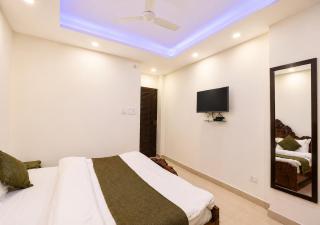 Hotel Jalpan MG Residency Near Vishwanath Temple- Resturent and Parking - Bhelupur Varanasi - 2