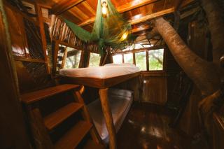 Simbiosis Treehouse Lower Suite - 6