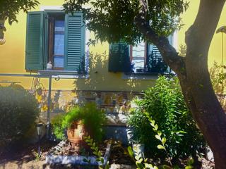 Between Lucca and Versilia, Villino Arancio - 9
