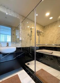 Luxury 4BR Apartment Landmark 6 HCMC - 4