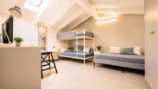 One House - 1