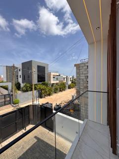Dluxe Suites - 5