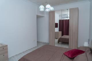 Sea-View 1 Bedroom Apt -Sleeps 4 - 2