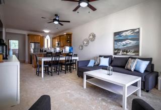Sunset Serenity Luxury 2BR Ocean View Condo - 4