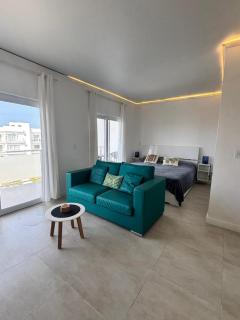 Oceanfront Dreams-Huge balcony w Ocean Views - 3