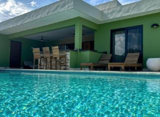 3 Bed, brand new, private pool yard, Casa Linda - 0