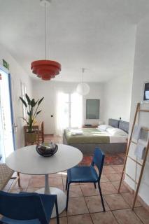 Cozy Studio in the Heart of Vourkari Village, Kea - 8